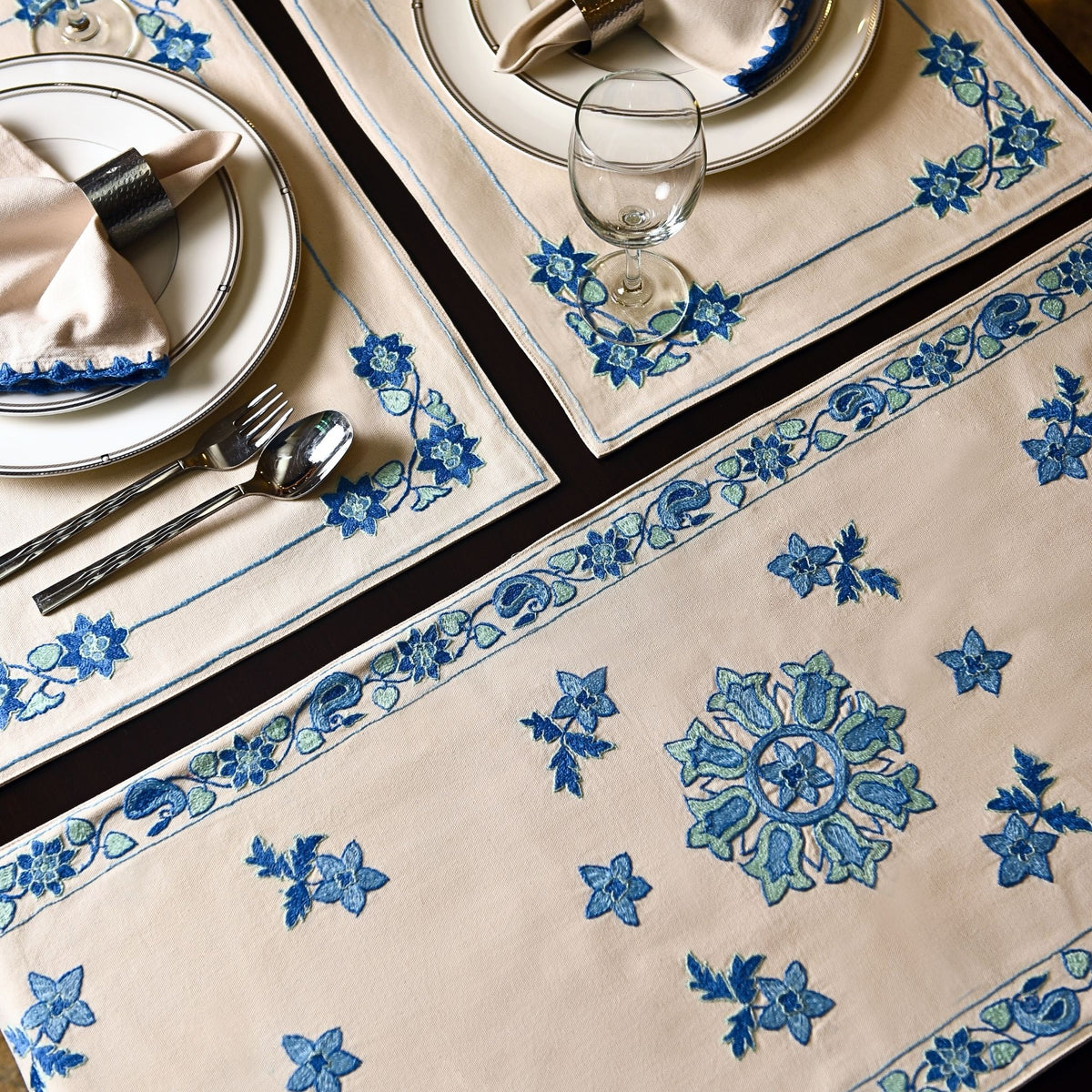 buy online hand embroidered table runner in Pakistan