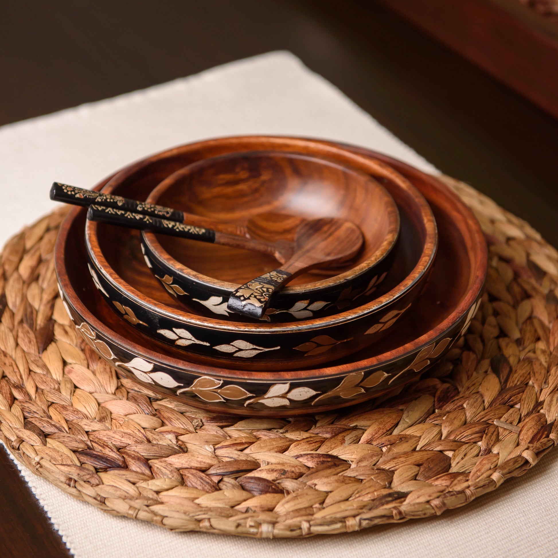 Black & Gold Leaf Plate