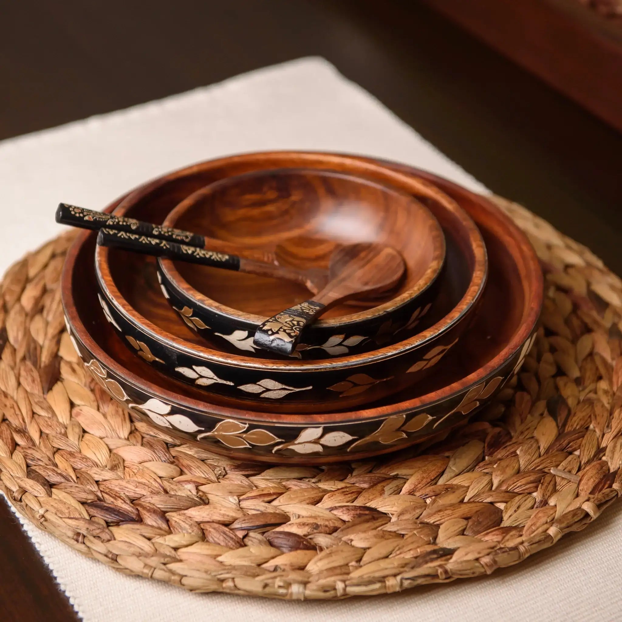 Black & Gold Leaf Plate