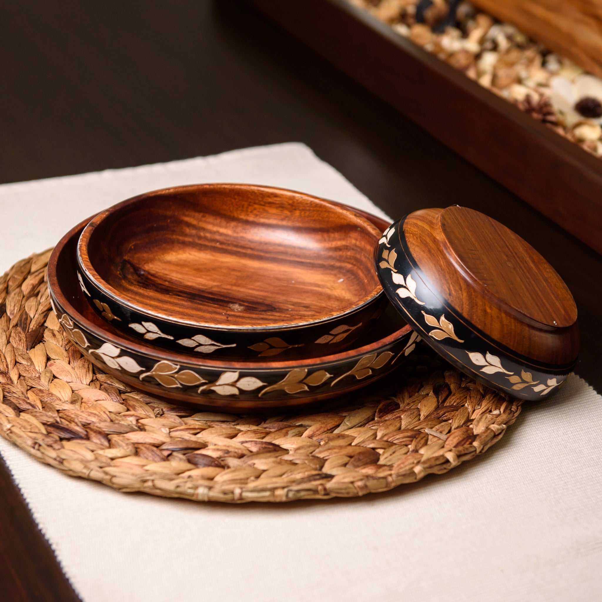 Black & Gold Leaf Plate