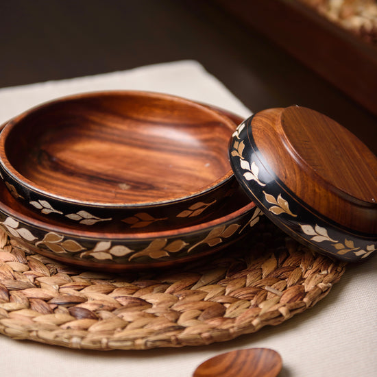 Black & Gold Leaf Plate