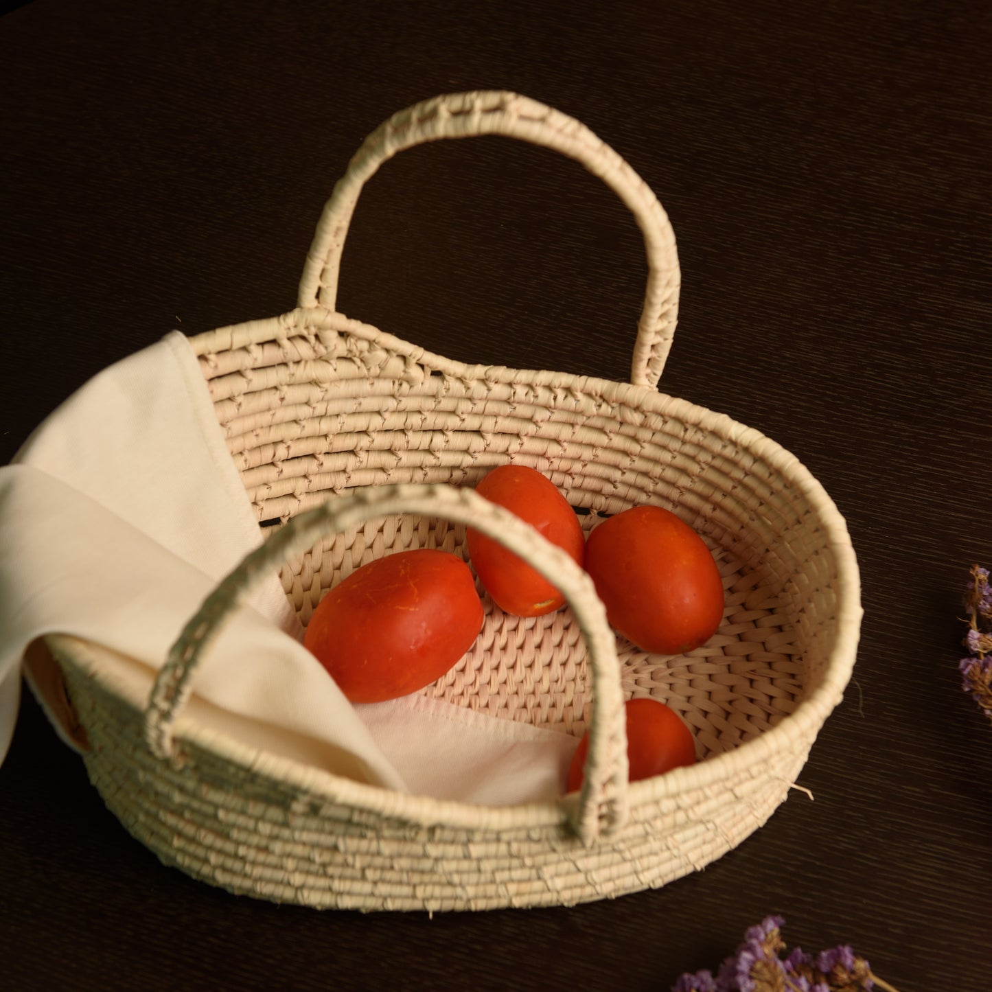 Palm Carry Basket