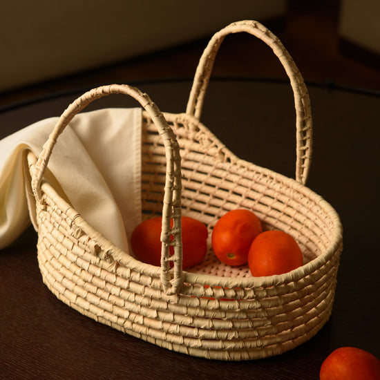 Palm Carry Basket