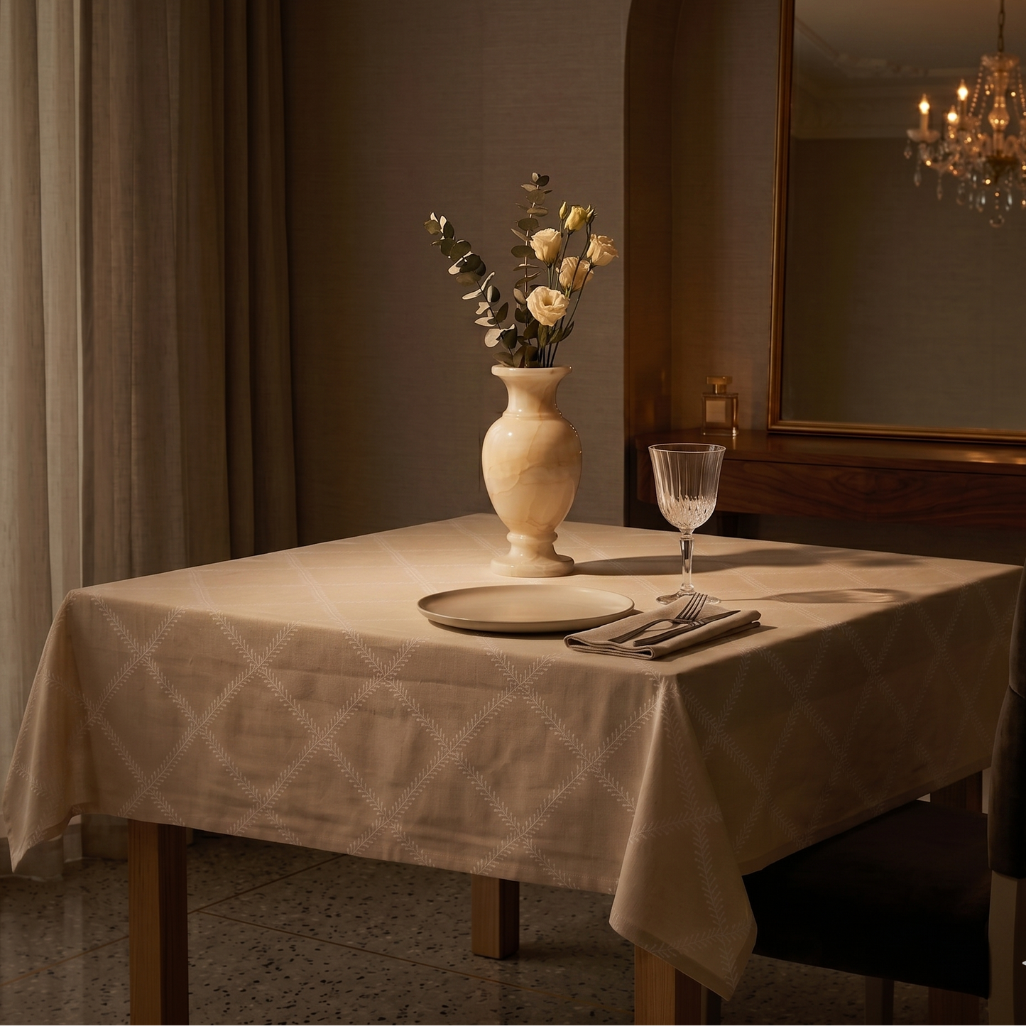 Maison Doré Table Cloth