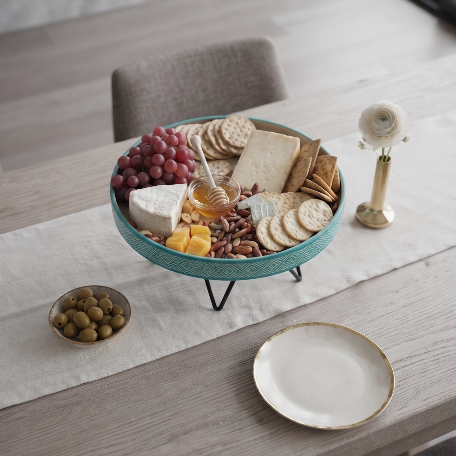 Muse Plate Stand - Turquoise