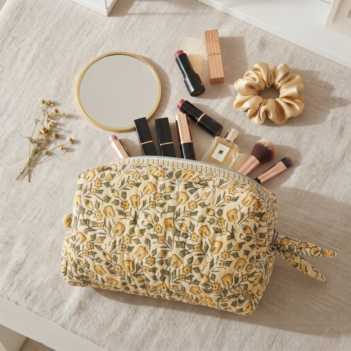 Block & Bloom Pouch