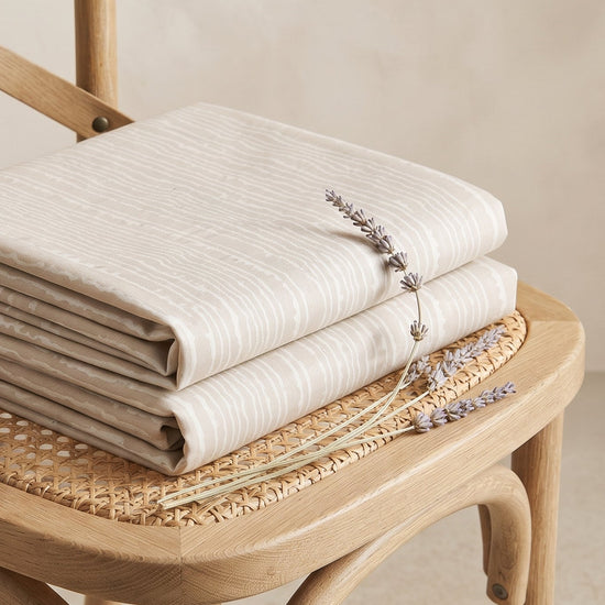 Line Theory - White