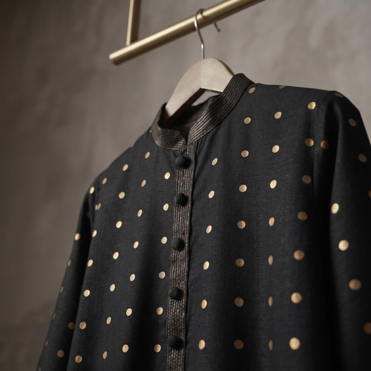 Black Gold Dot Bloom Kurta - Karandi