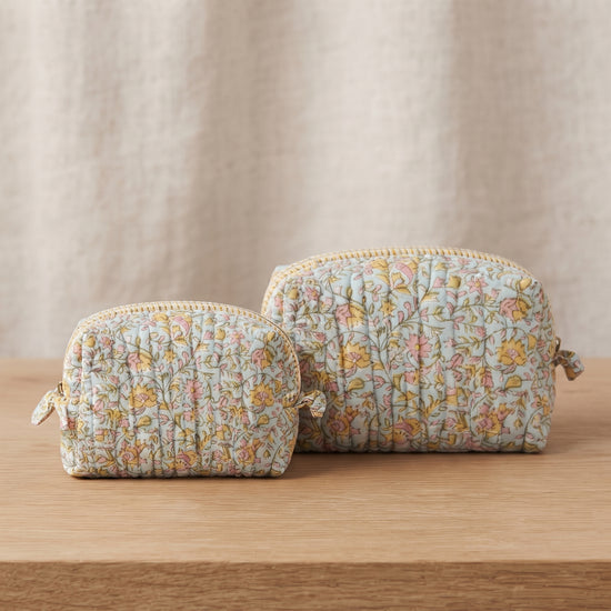 Heritage Hug Pouch