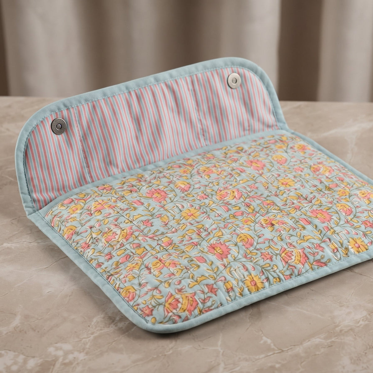 Heritage Hug Laptop Case