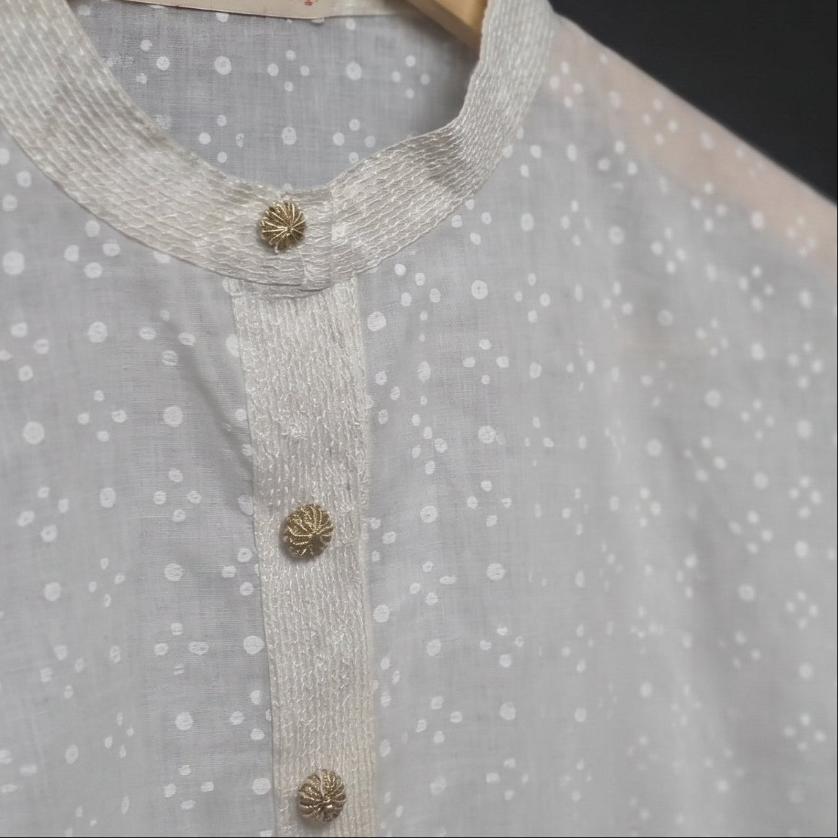 Petal Dots Kurta - White