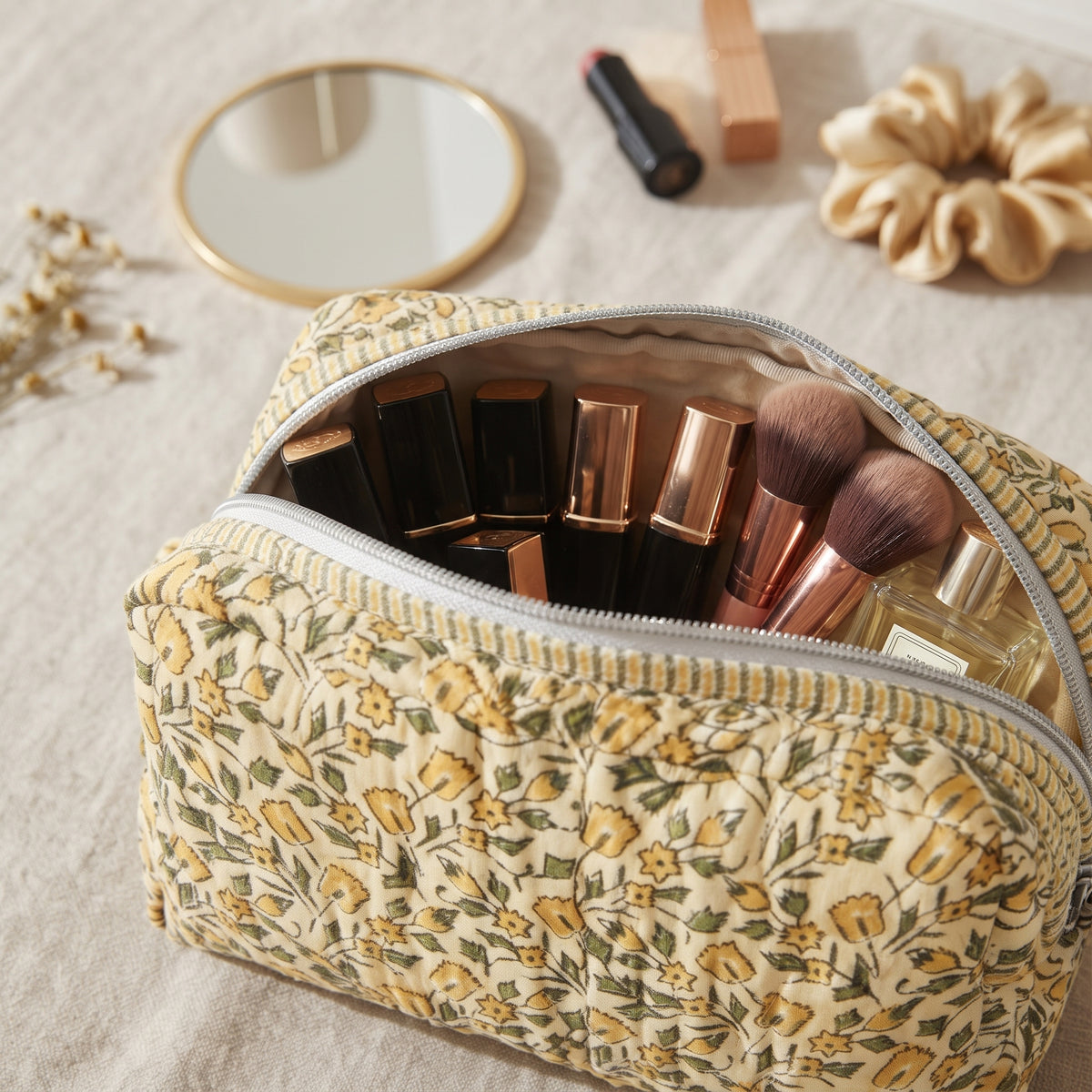 Block & Bloom Pouch