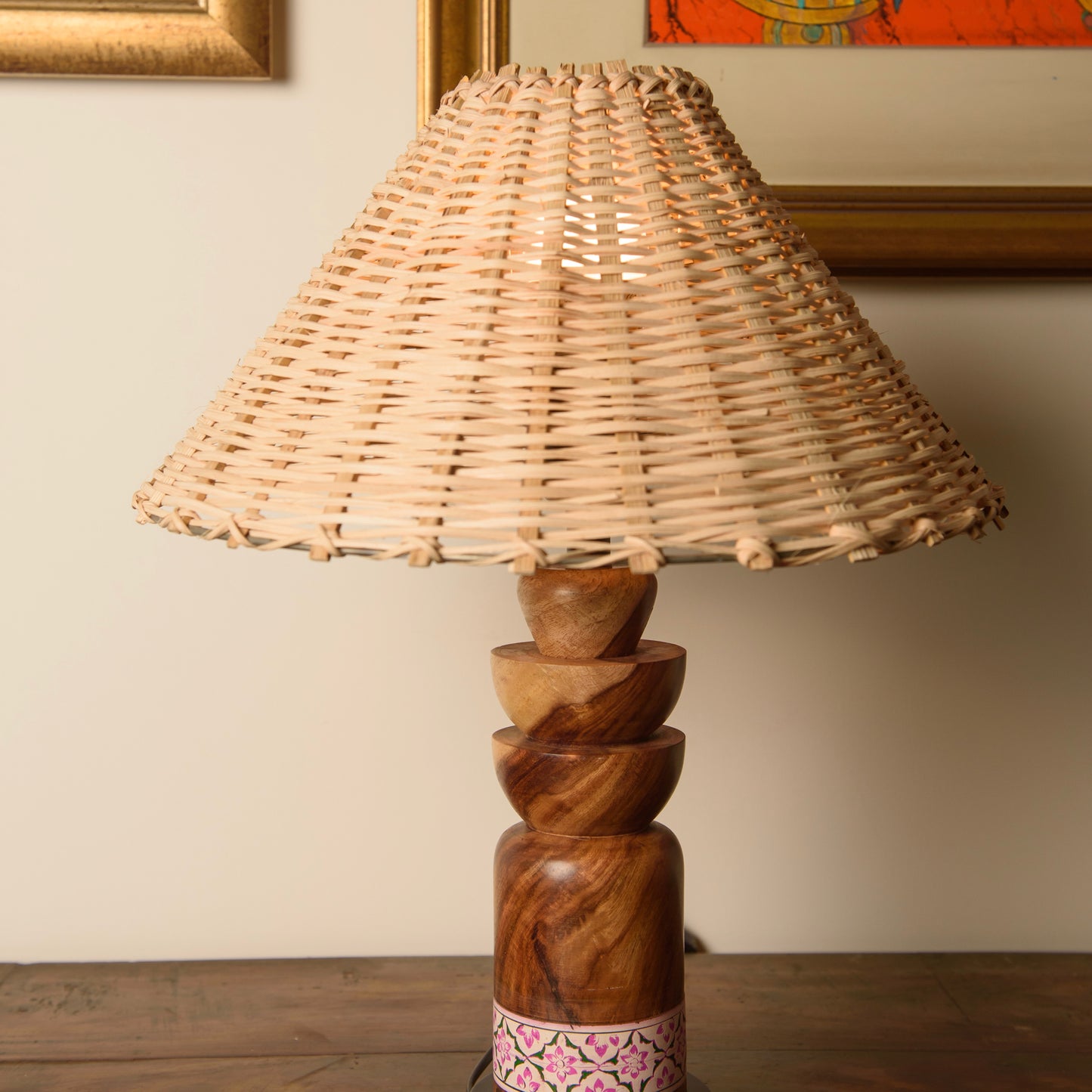 Oak & Aura Lamp