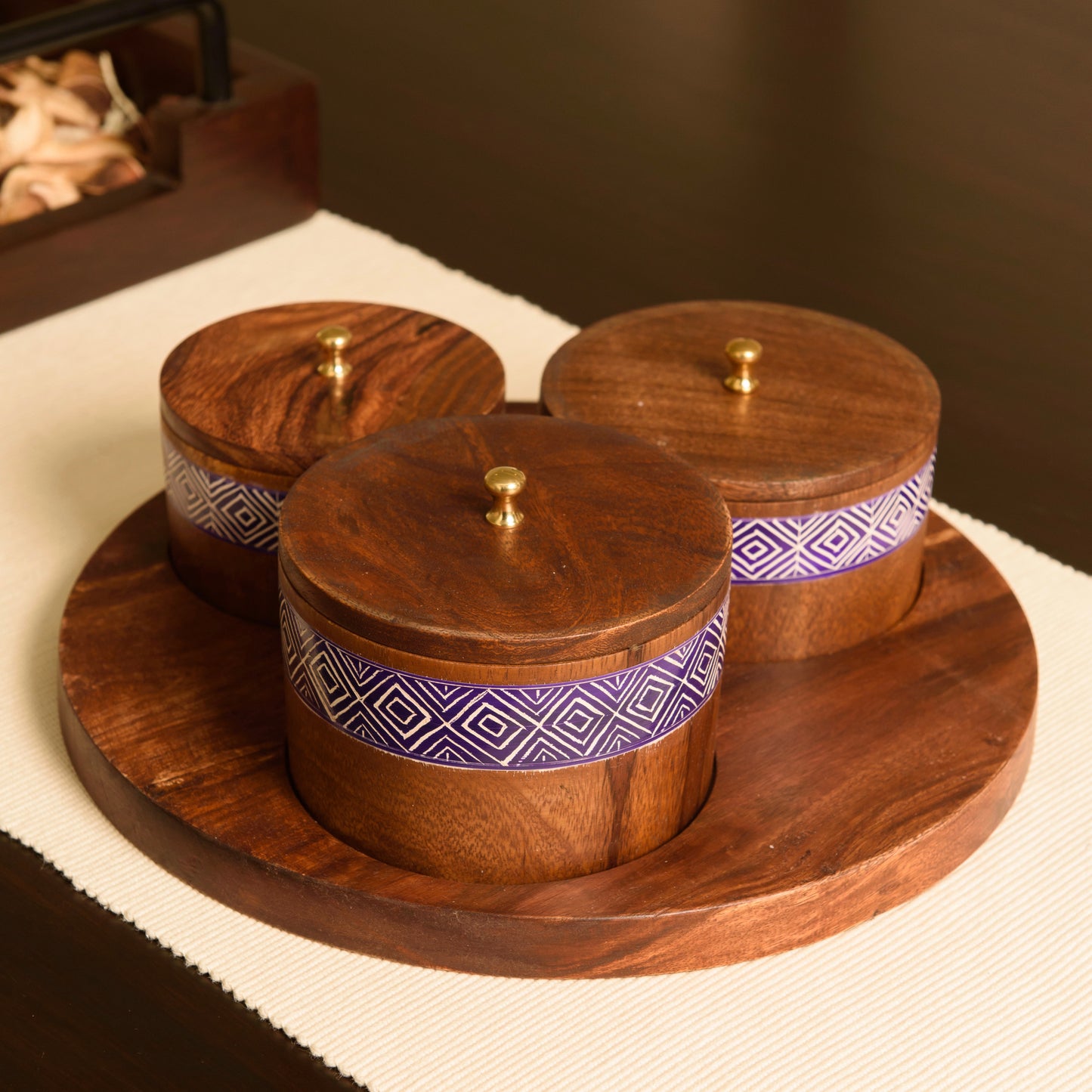 Royal Naqshi Dry Fruit Set
